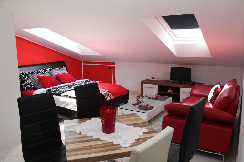 Apartments Villa Lili Umag Værelse billede